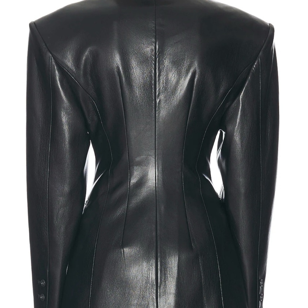 The Andamane Ottavia Hourglass Vegsn Leather Blazer - Size 42 - Picture 2 of 6